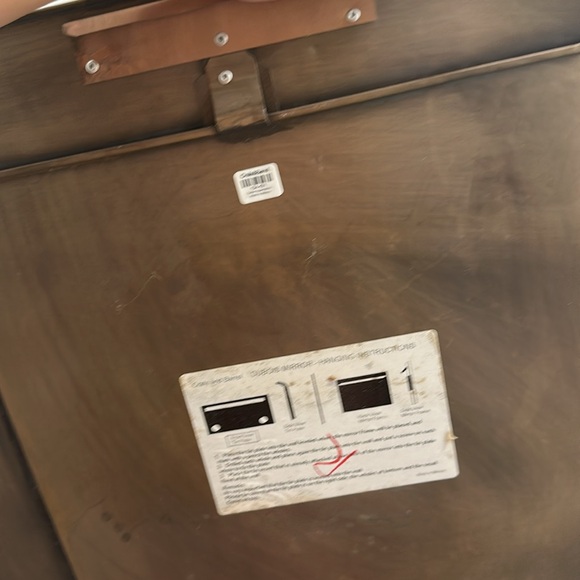 Stunning crate and barrel mirror - Picture 10 of 16